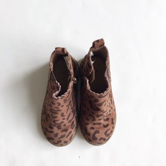 Babygap faux suede leopard print short boots VGUC  size 8 - Picture 4 of 9
